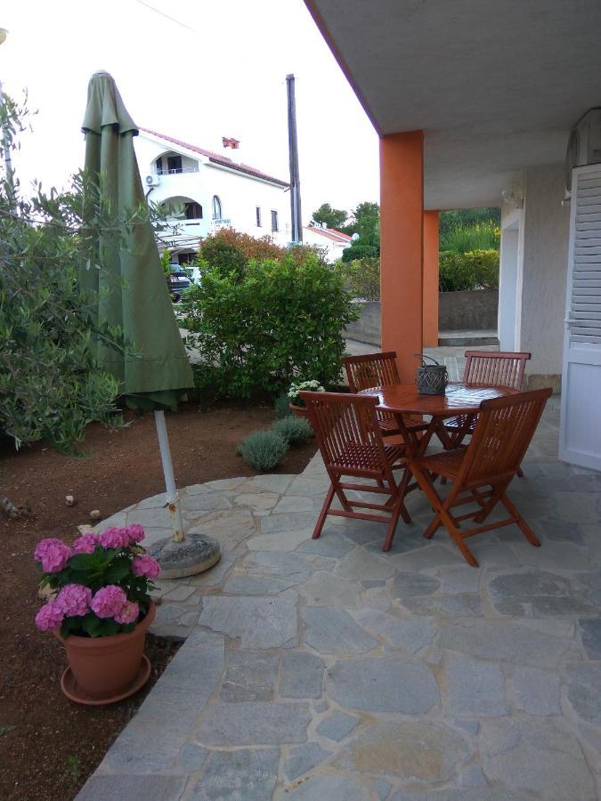 Apartmani Ivana Punat Exterior photo