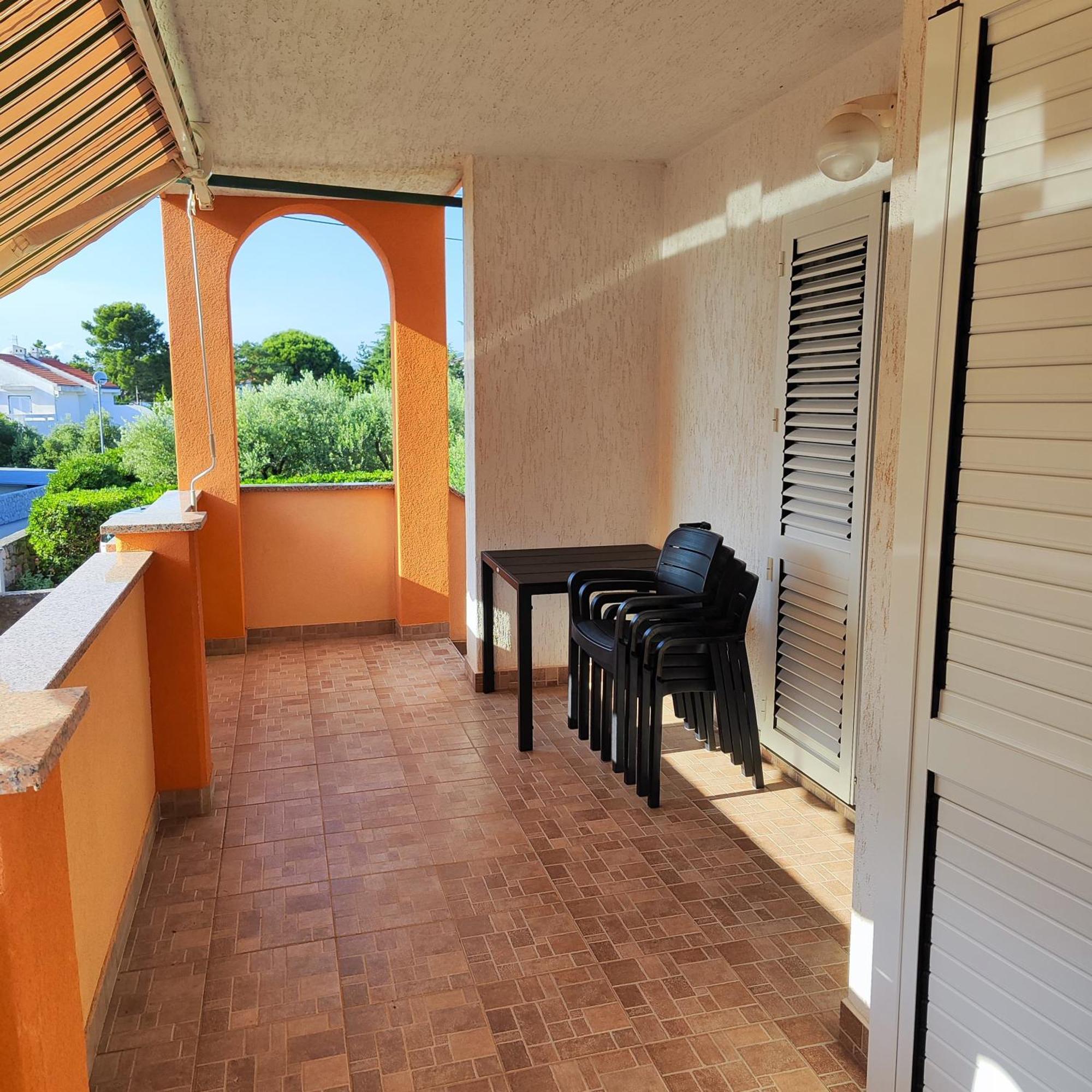 Apartmani Ivana Punat Exterior photo